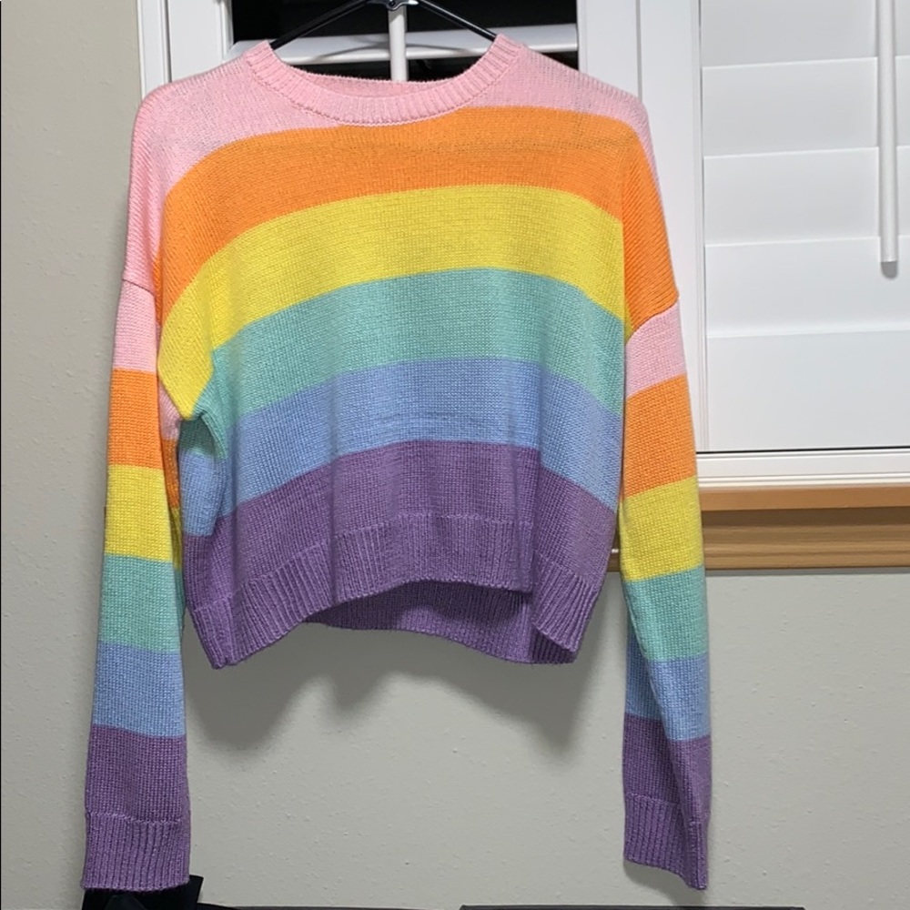 Color block crop sweater